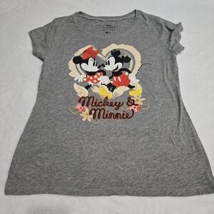 Disney Mickey & Minnie T-shirt Size Large